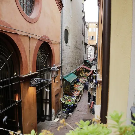 Delle Drapperie 3* Μπολόνια