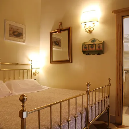 德拉佩里旅馆 3*