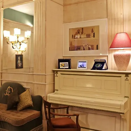 酒店 德拉佩里旅馆 3*