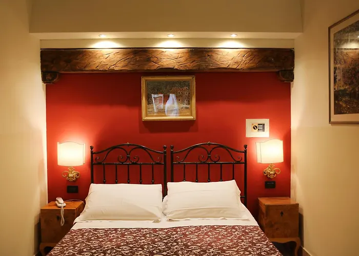 Delle Drapperie Hotel 3*