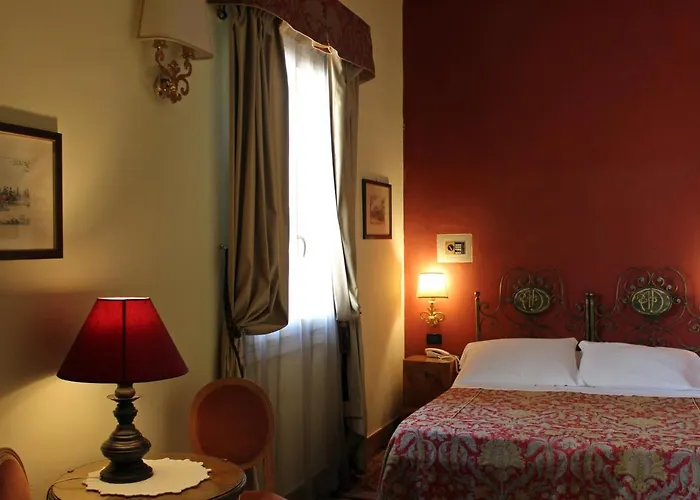 Delle Drapperie Hotel