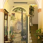Delle Drapperie Szálloda 3*