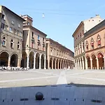 Delle Drapperie Szálloda 3*