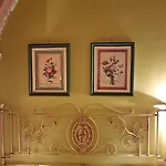 Delle Drapperie Szálloda 3*