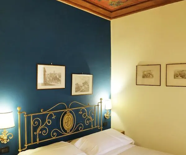 Delle Drapperie Hotel 3*