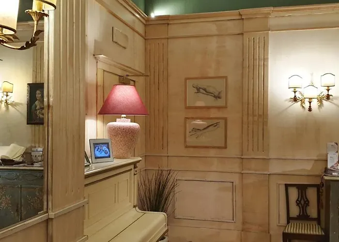 Delle Drapperie Hotel 3*